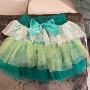 NWOT Little Girls Tulle Skirt with Satin bow